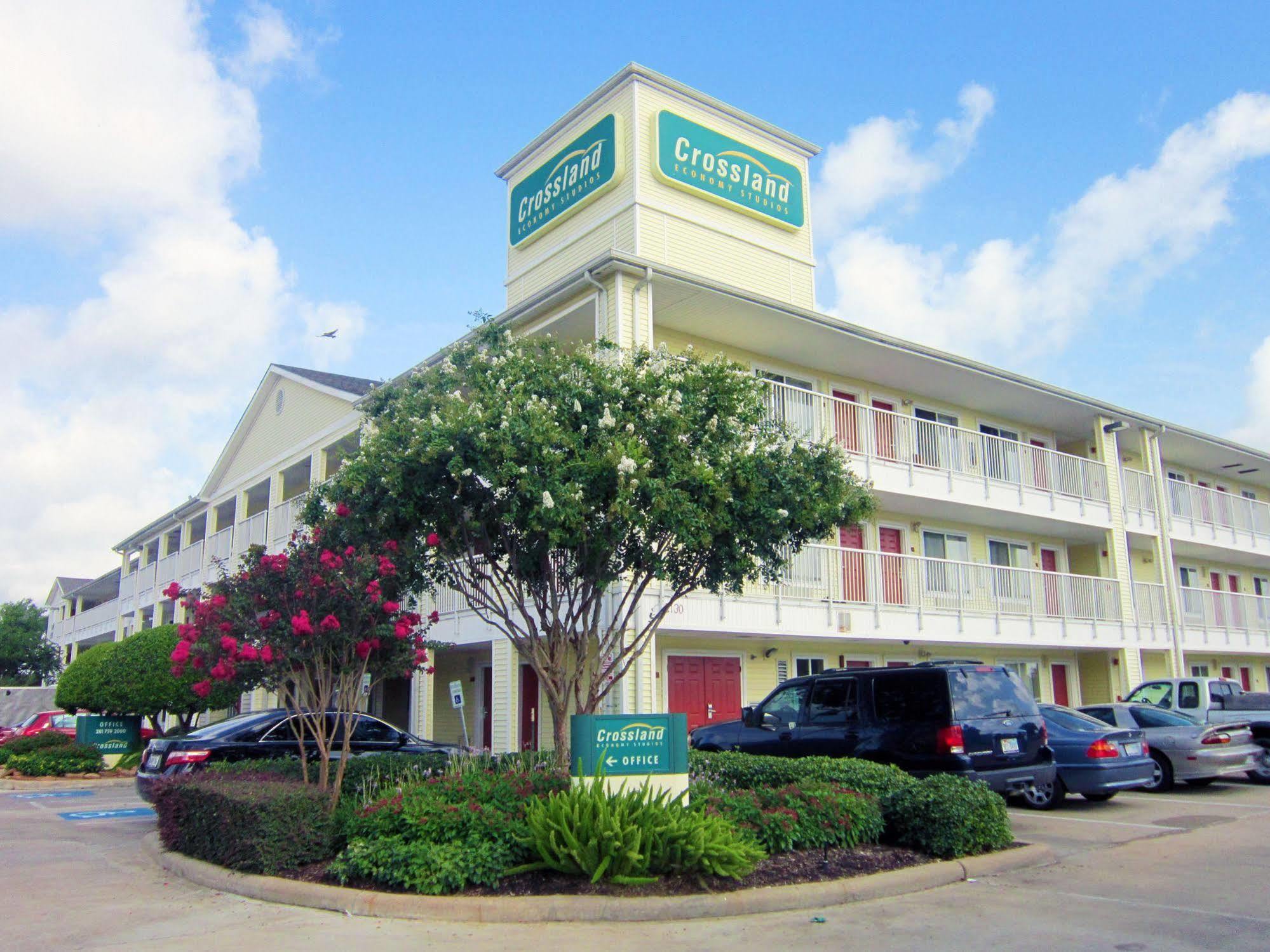 Hometowne - West Oaks - Energy Corridor